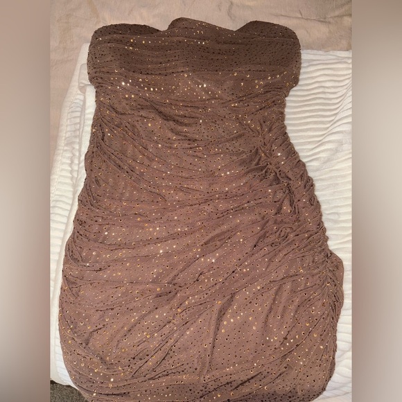 Fashion Nova Mesh Ruched Mini Dress NWOT - Picture 5 of 6